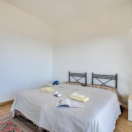 Sofy Ap Sea View & Private Parking - Happy Apartment