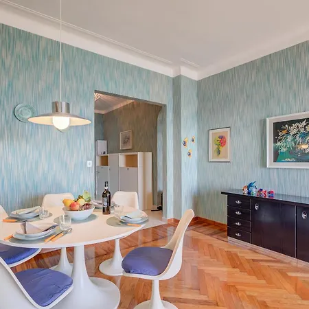 Apartment Sofy Ap Sea View & Private Parking - Happy *