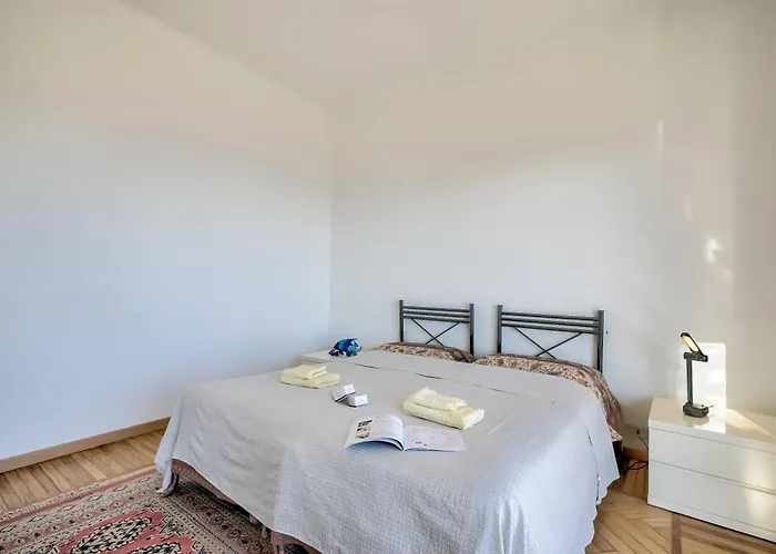 Sofy Ap Sea View & Private Parking - Happy Apartmán
